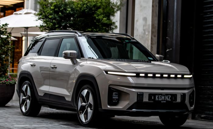 2025 KGM Torres lease