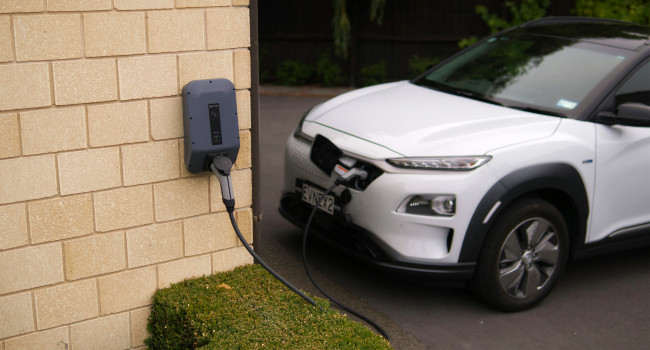 Hybrid vs Plug-in Hybrid vs Electric: The Infrastructure Challenge
