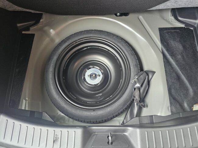 2021 Mazda 2 Ltd 1.5P/6At - Image 11