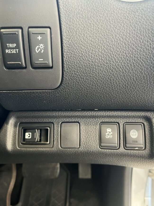 2021 Nissan Navara St-X 2.3D/7At - Image 15
