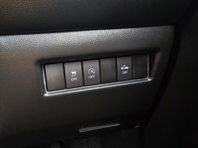 2021 Suzuki Swift GLX Hybrid 1.2ph - Image 12