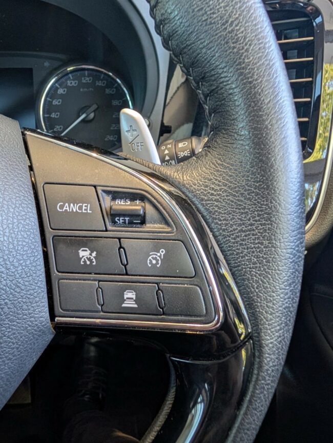 2022 Mitsubishi Outlander Vrx 2.4P/4Wd/Cvt - Image 15