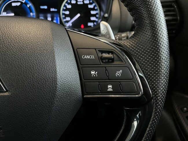 2023 Mitsubishi Eclipse Cross Sport Phev/4Wd/At - Image 14