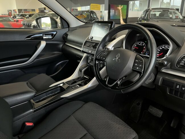 2023 Mitsubishi Eclipse Cross Xls 1.5Pt/8Cvt - Image 9