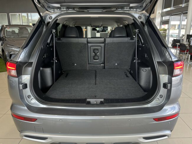 2023 Mitsubishi Outlander Xls 2.5P/Cvt - Image 7