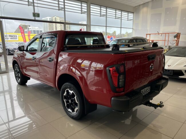 2023 Nissan Navara Sl 2.3D/6Mt - Image 6