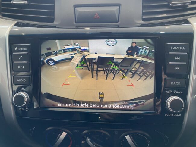 2023 Nissan Navara Sl 2.3D/6Mt - Image 15