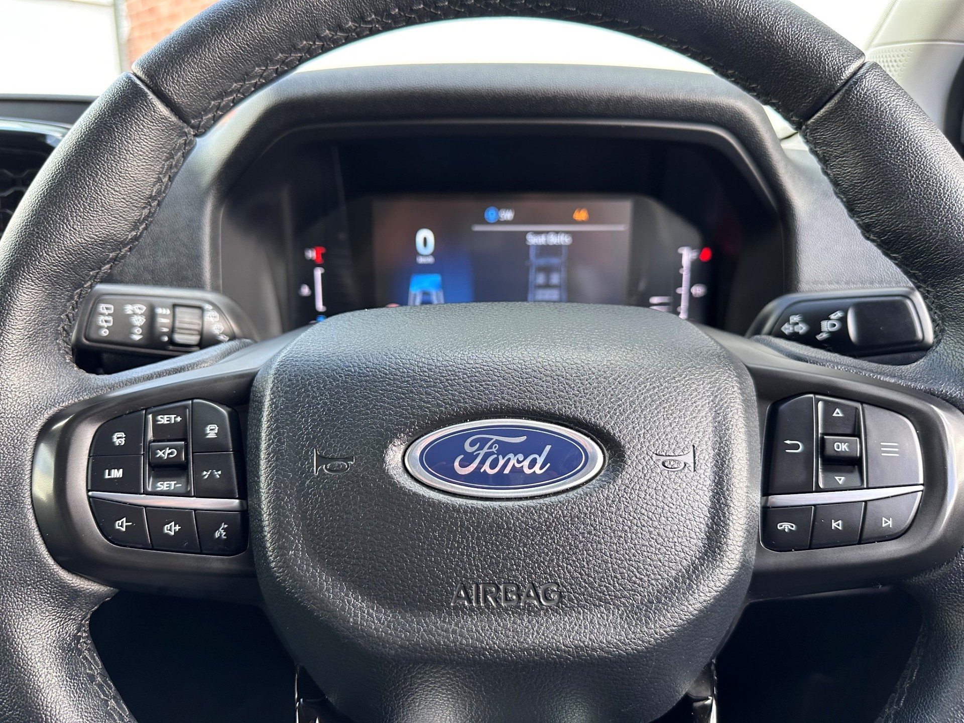 2024 Ford Everest Sport - Image 19