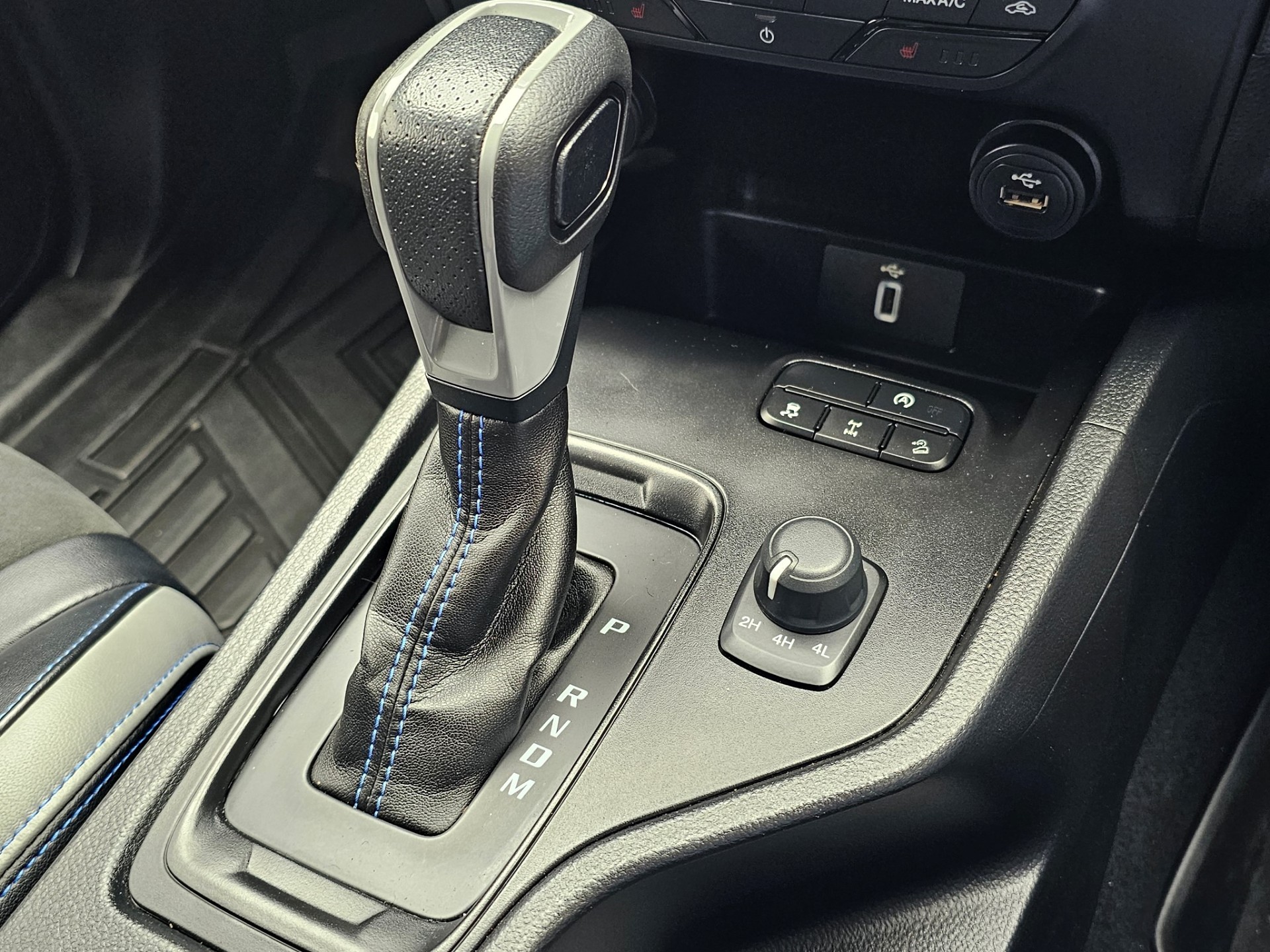 2021 Ford Ranger Raptor - Image 13