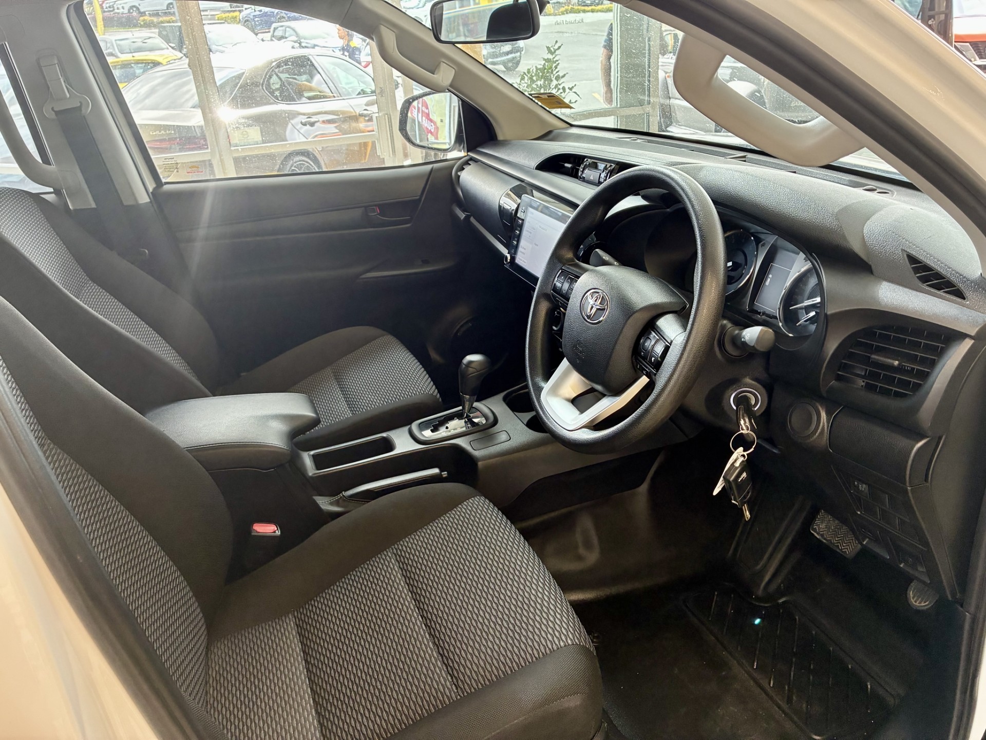 2021 Toyota Hilux Work Mate 2.7L D/Cab NZ New - Image 9