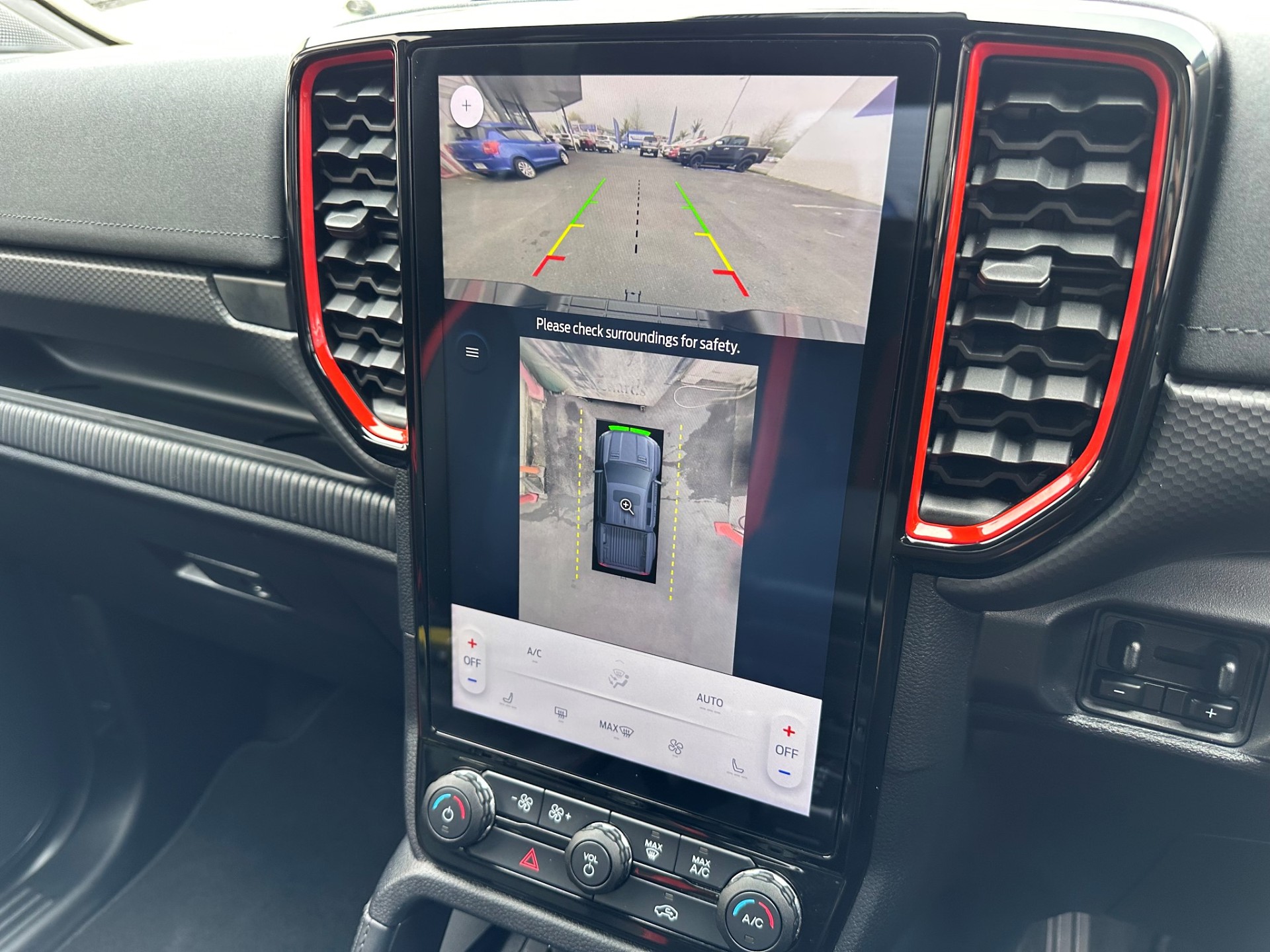 2022 Ford Ranger Raptor V6 - Image 18