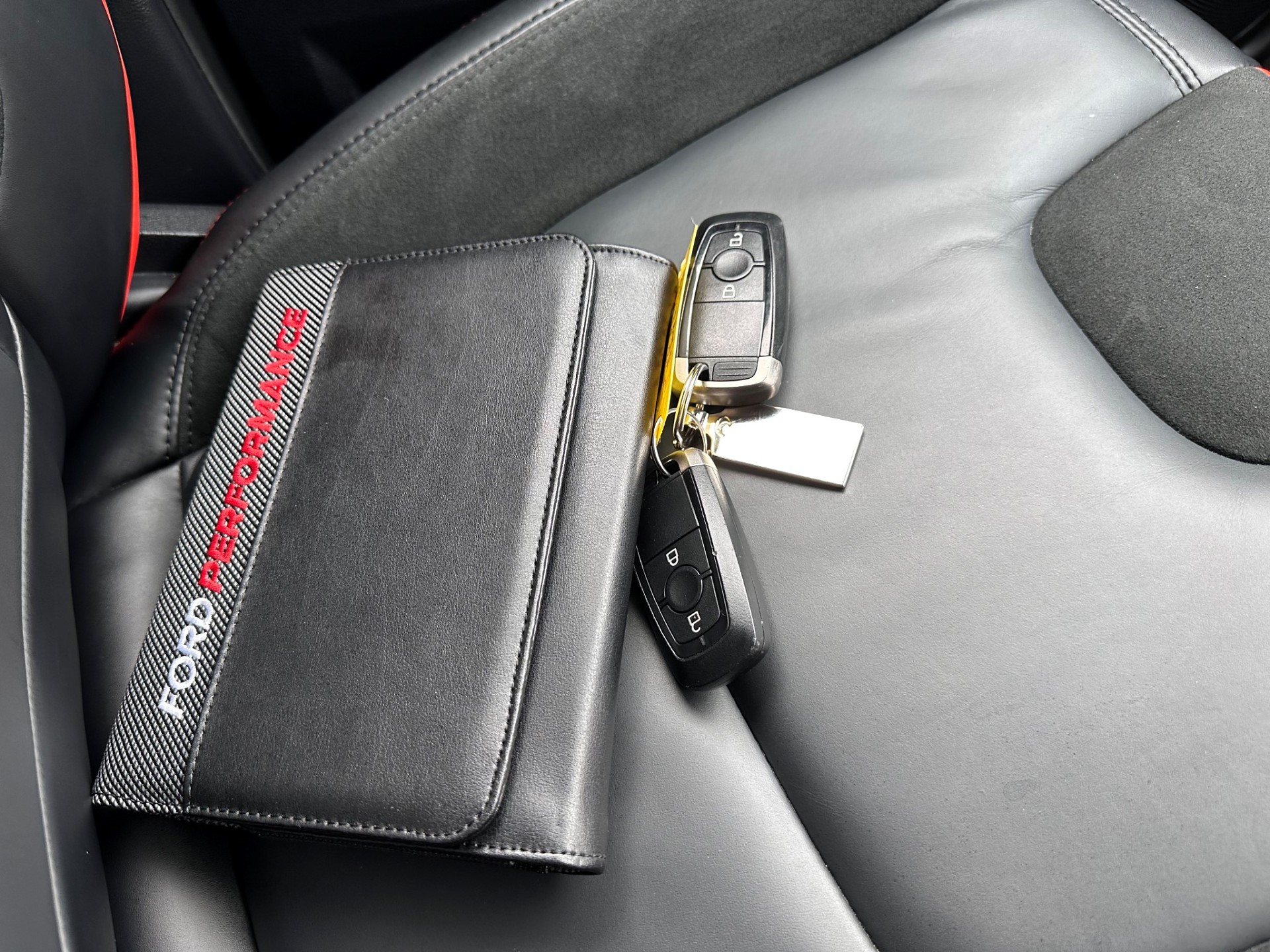 2022 Ford Ranger Raptor V6 - Image 21