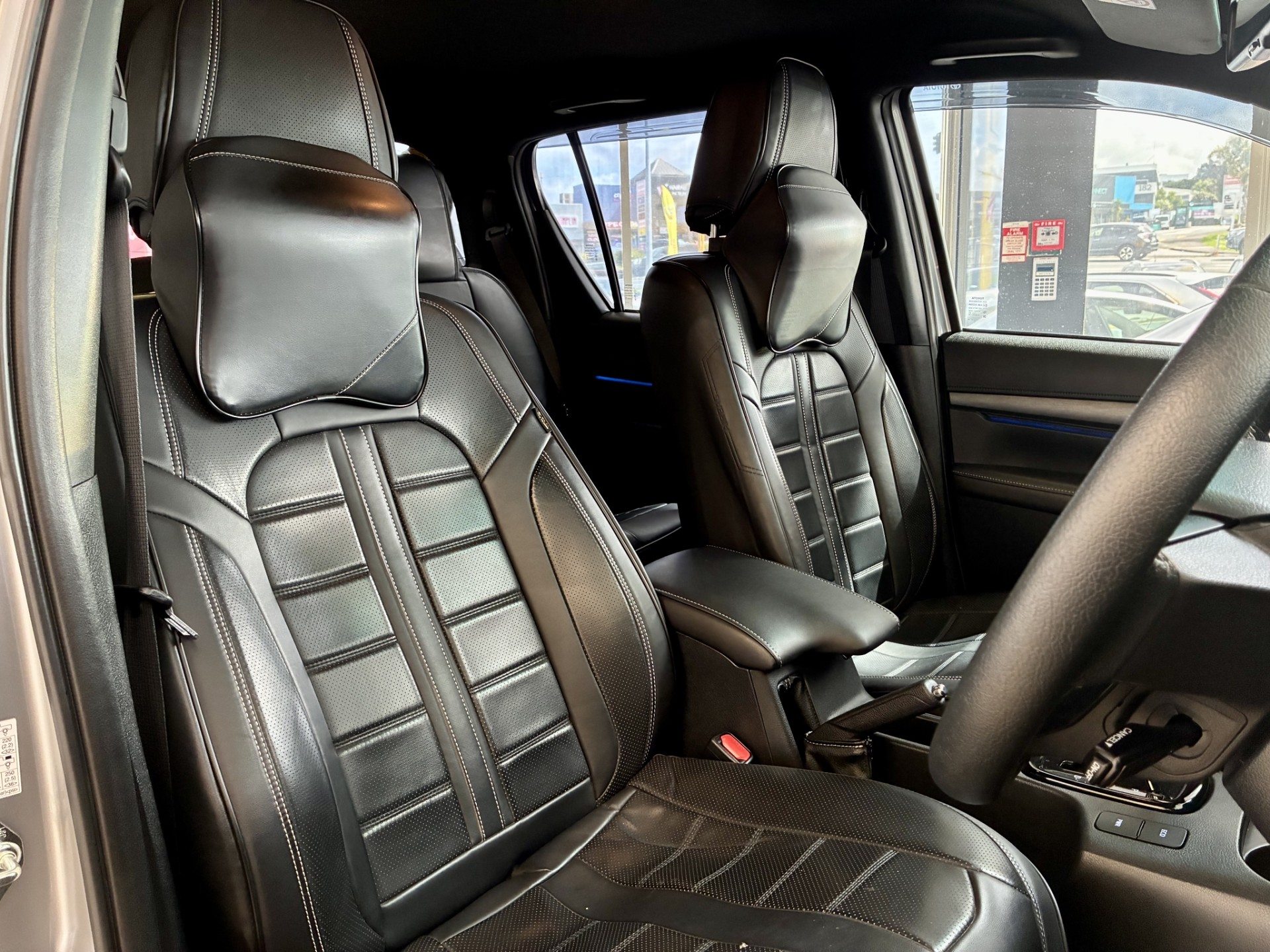 2022 Toyota Hilux 2.8L TD SR5 Cruiser NZ New - Image 13