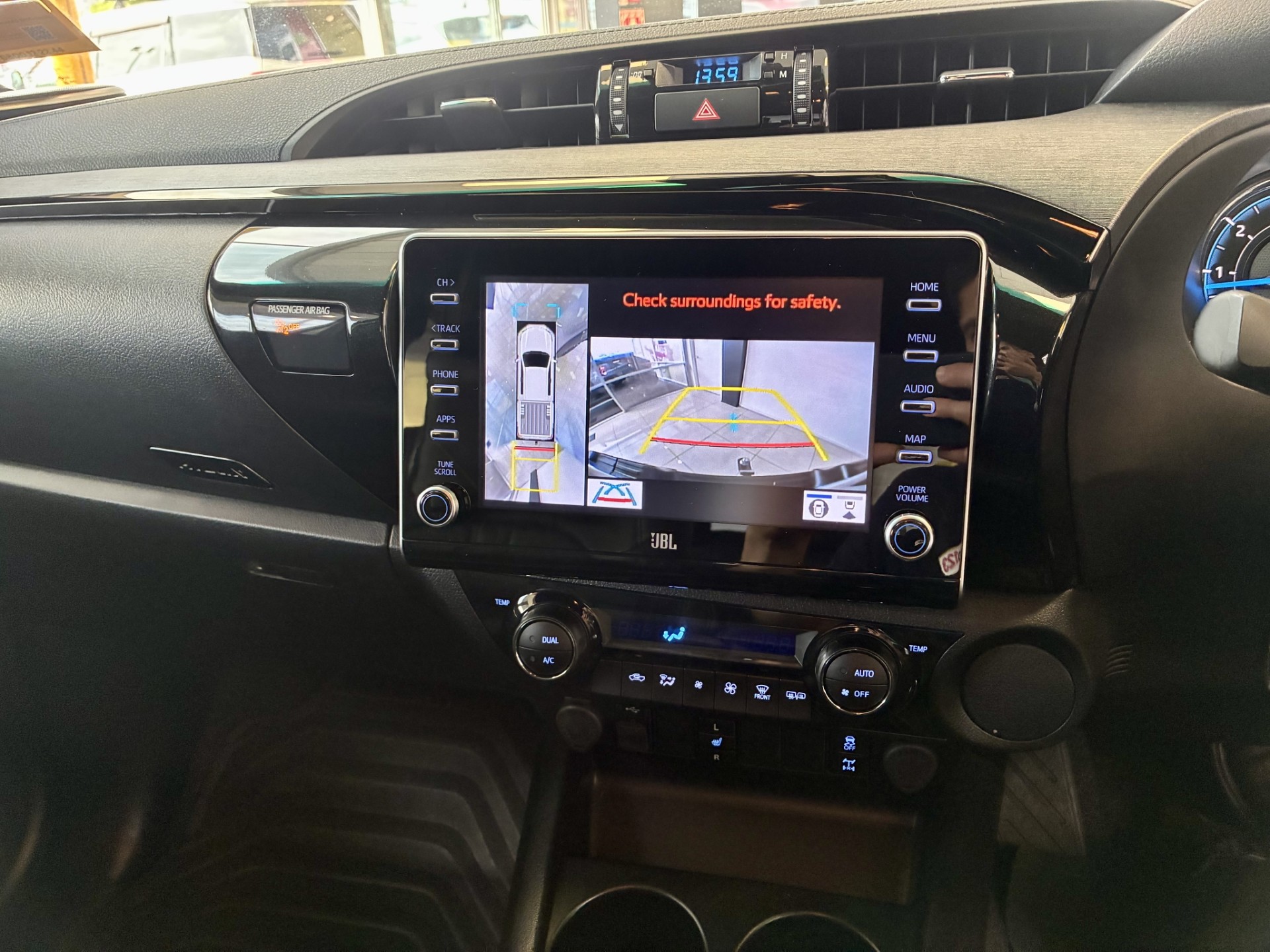 2022 Toyota Hilux 2.8L TD SR5 Cruiser NZ New - Image 15