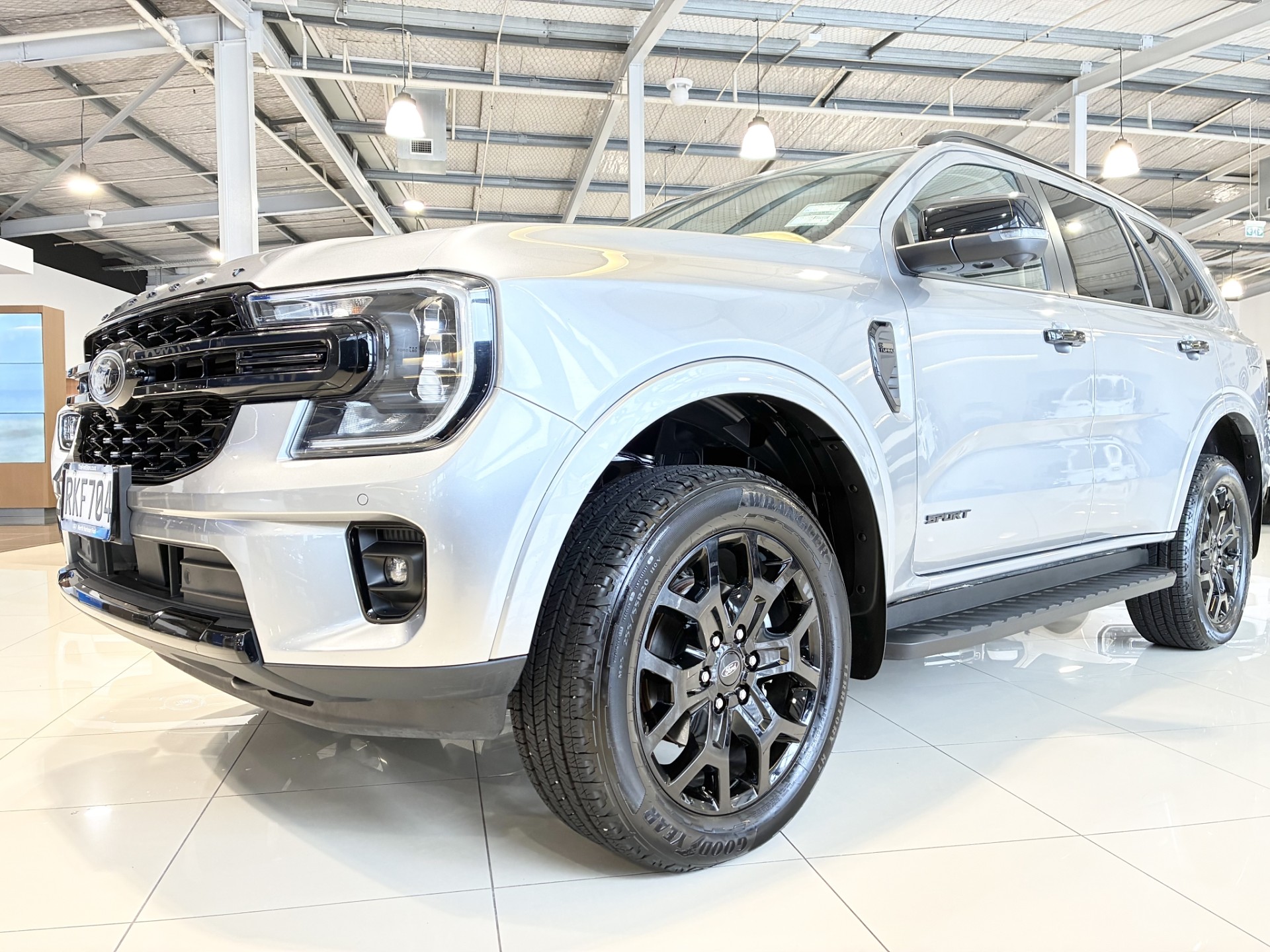 2023 Ford Everest Sport 2.0 Bi-Turbo AWD - Image 3