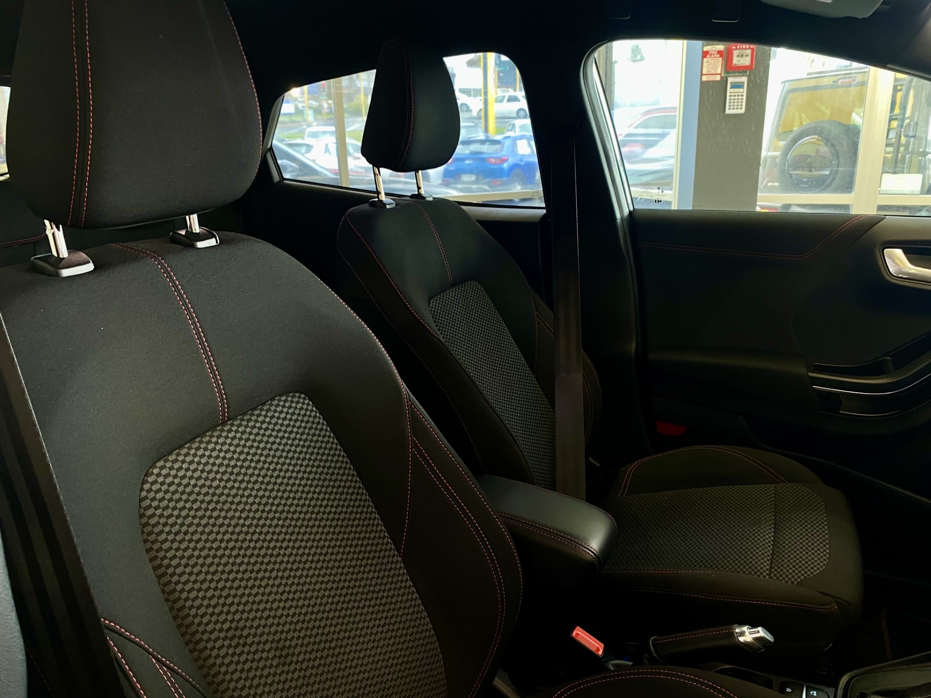 2023 Ford Puma ST-Line 1.0L Hybrid - Image 12