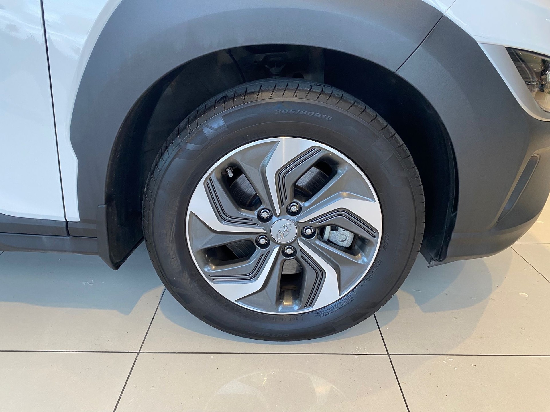2023 Hyundai Kona 1.6 Hybrid 1.6Ph - Image 4