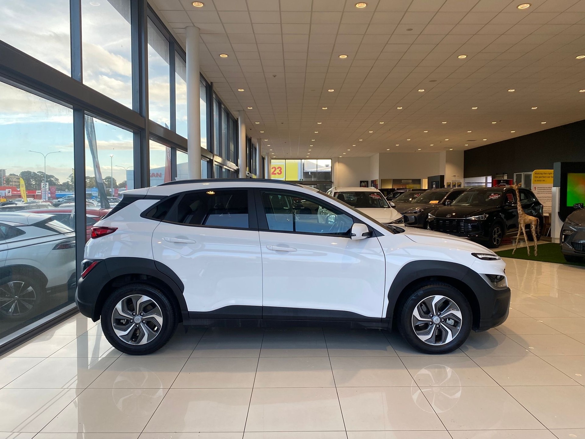 2023 Hyundai Kona 1.6 Hybrid 1.6Ph - Image 3
