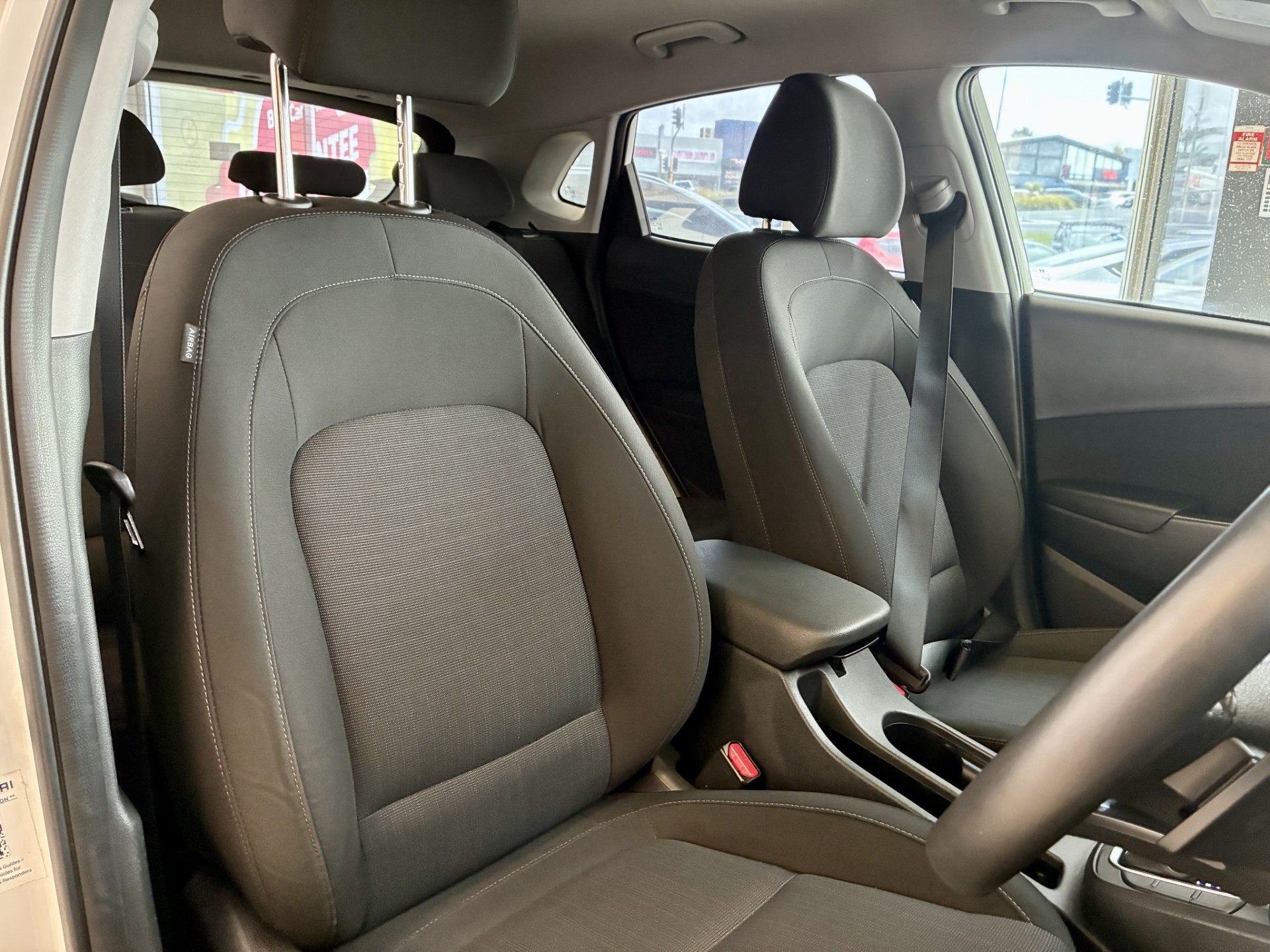 2023 Hyundai Kona 1.6 Hybrid NZ New - Image 12
