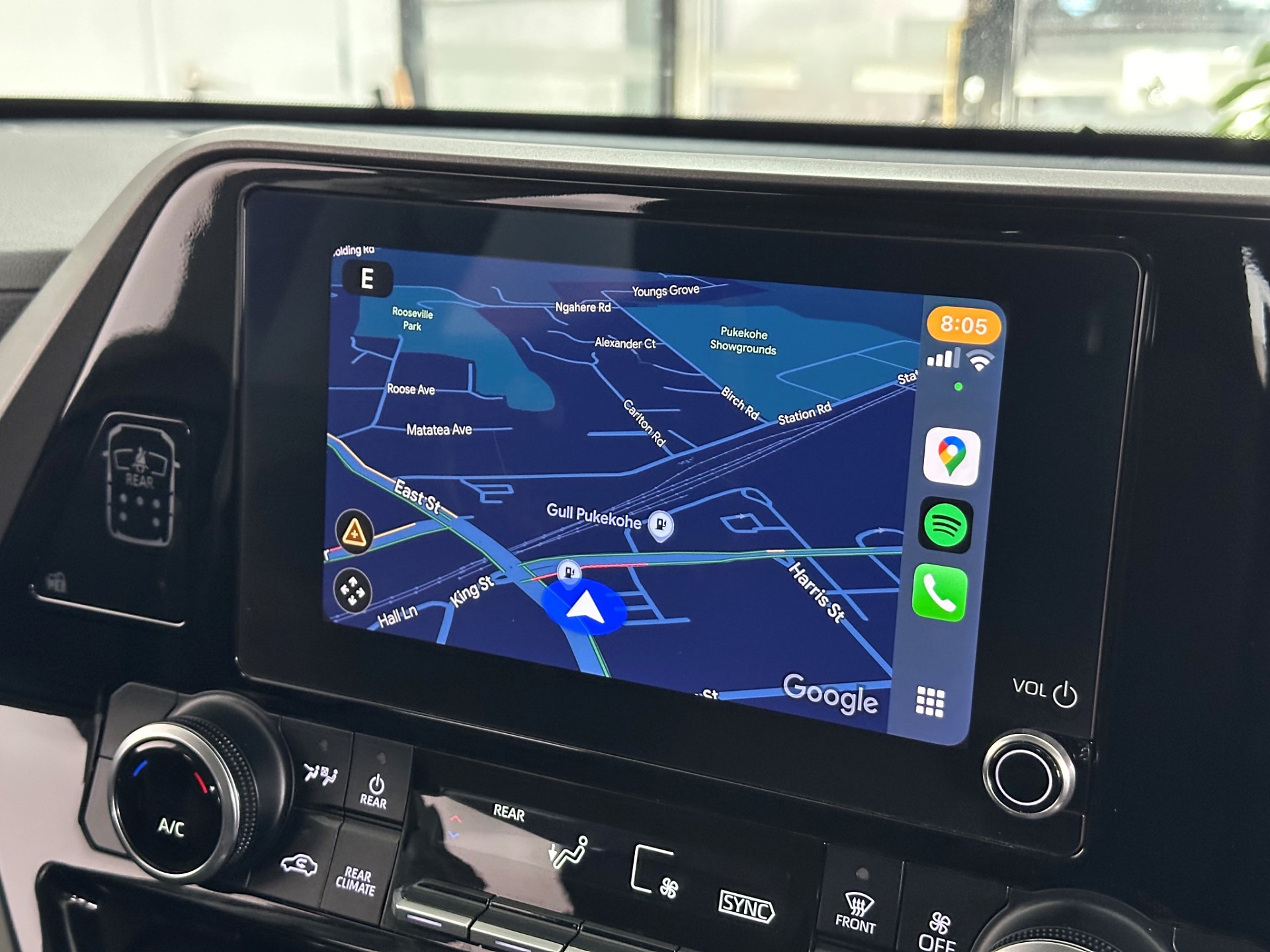 2023 Toyota Highlander GXL 2.5 Petrol Hybrid - Image 18