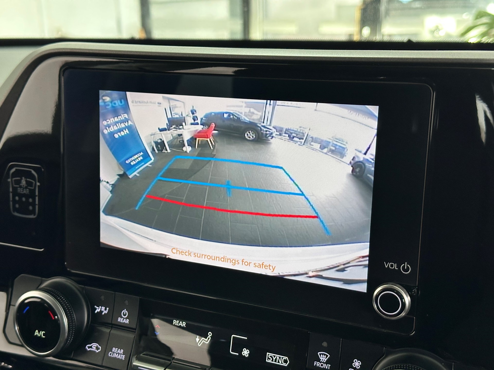 2023 Toyota Highlander GXL 2.5 Petrol Hybrid - Image 19