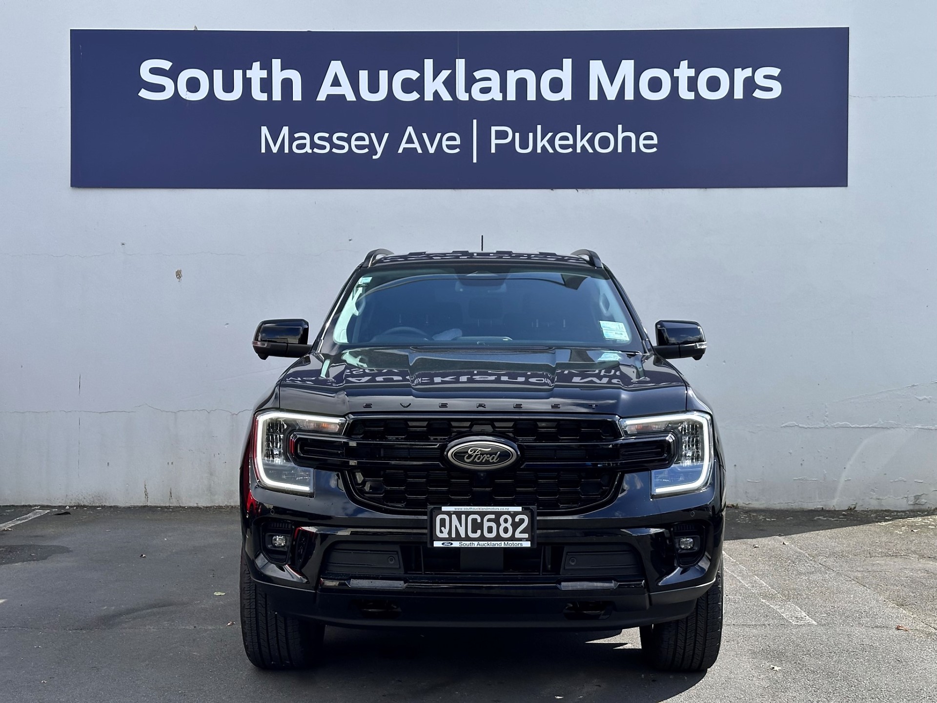 2024 Ford Everest Sport - Image 2