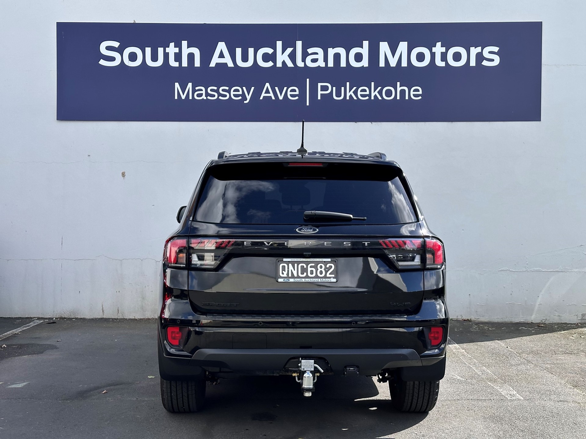 2024 Ford Everest Sport - Image 6