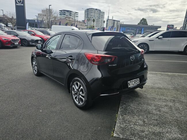 2021 Mazda 2 Ltd 1.5P/6At - Image 4