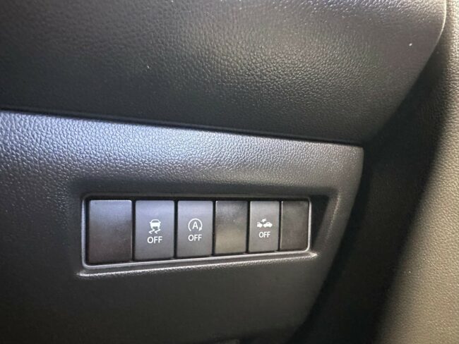 2021 Suzuki Swift GLX Hybrid - Image 19
