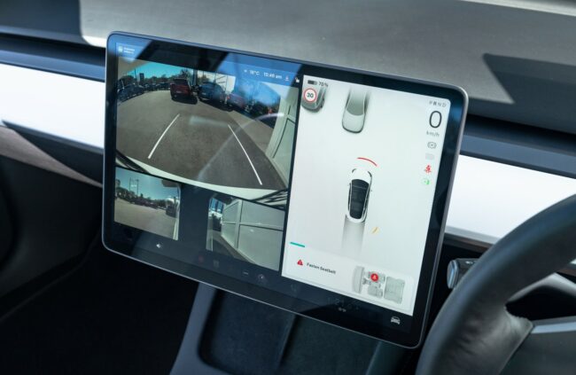 2021 Tesla Model 3 Standard Range Plus 50kWh - Image 13