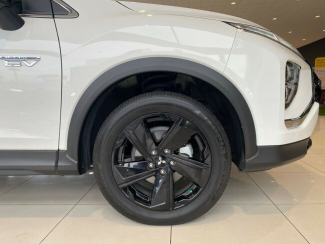 2023 Mitsubishi Eclipse Cross Sport Phev/4Wd/At - Image 4