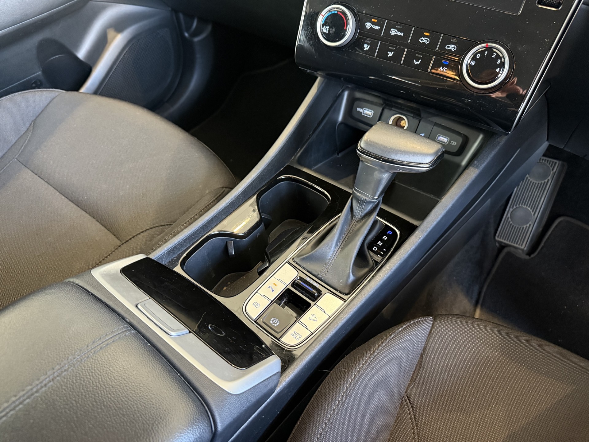 2021 Hyundai Tucson 2.0 Active 2Wd 2.0P - Image 13