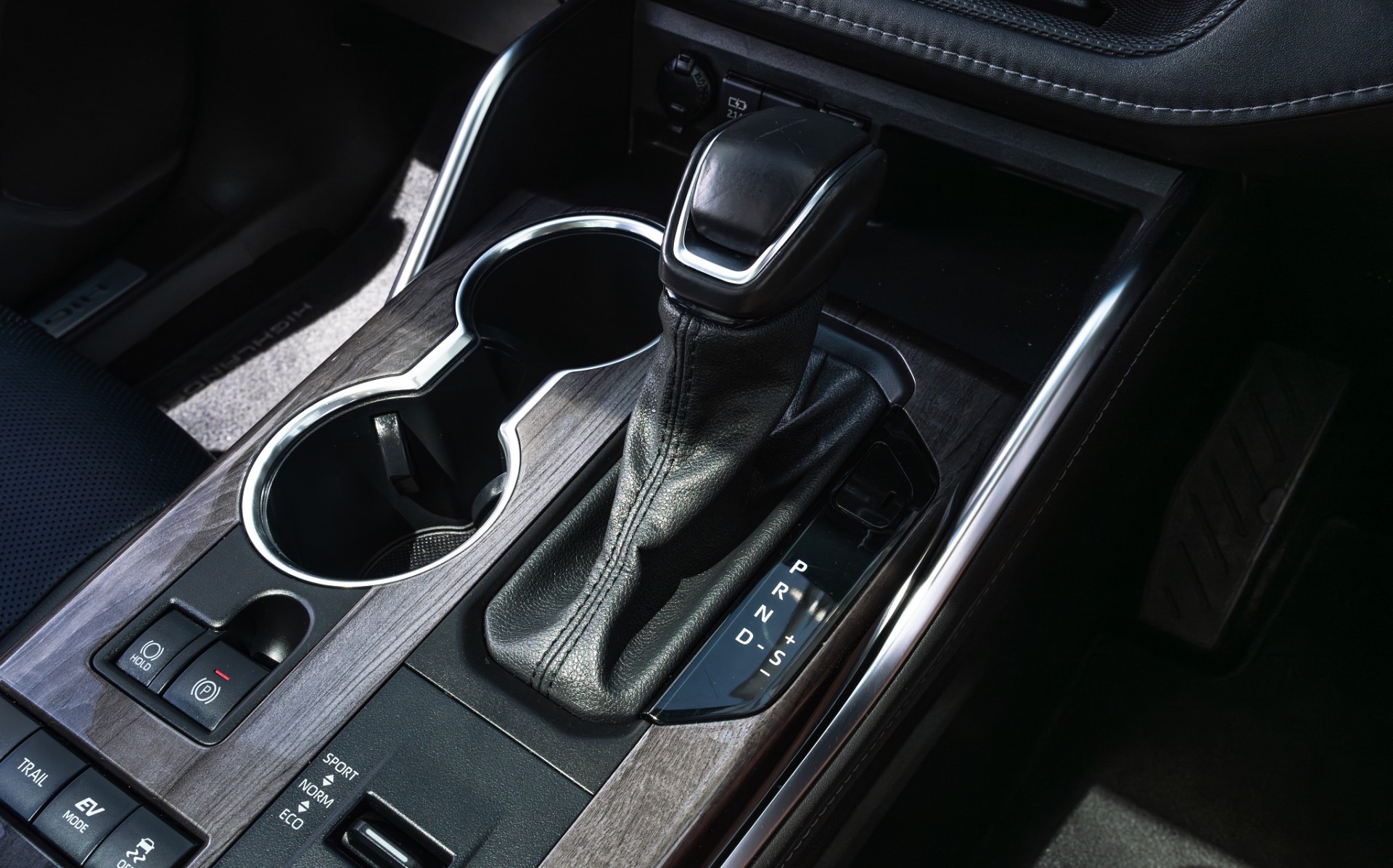 2021 Toyota Highlander Limited 142kW Petrol Hybrid Auto 4WD - Image 13