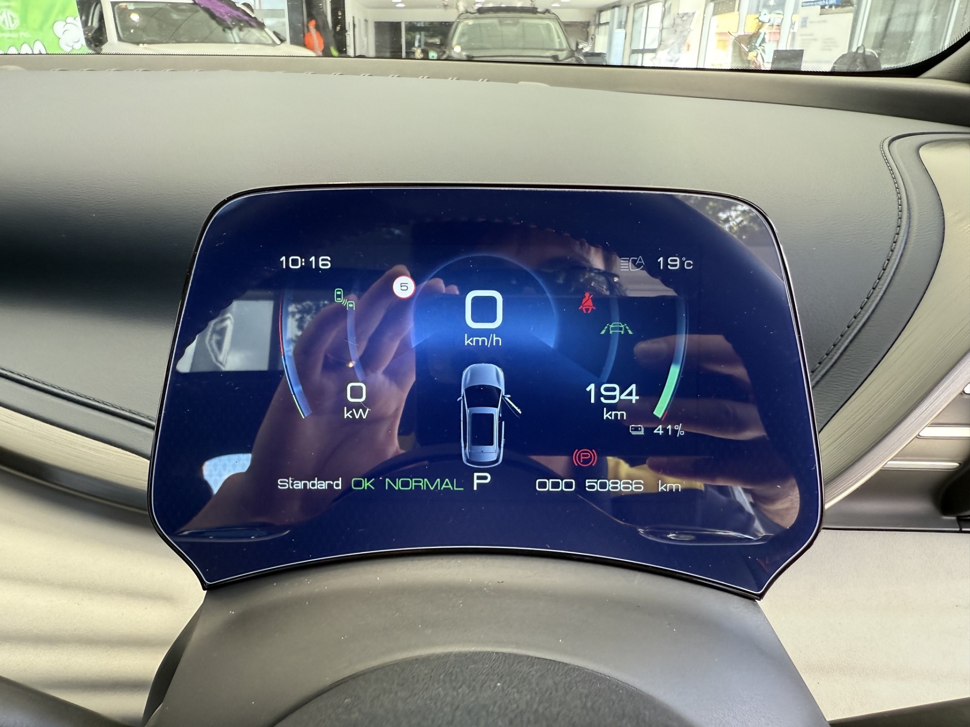 2022 BYD ATTO 3 Extended Range 60Kwh - Image 10