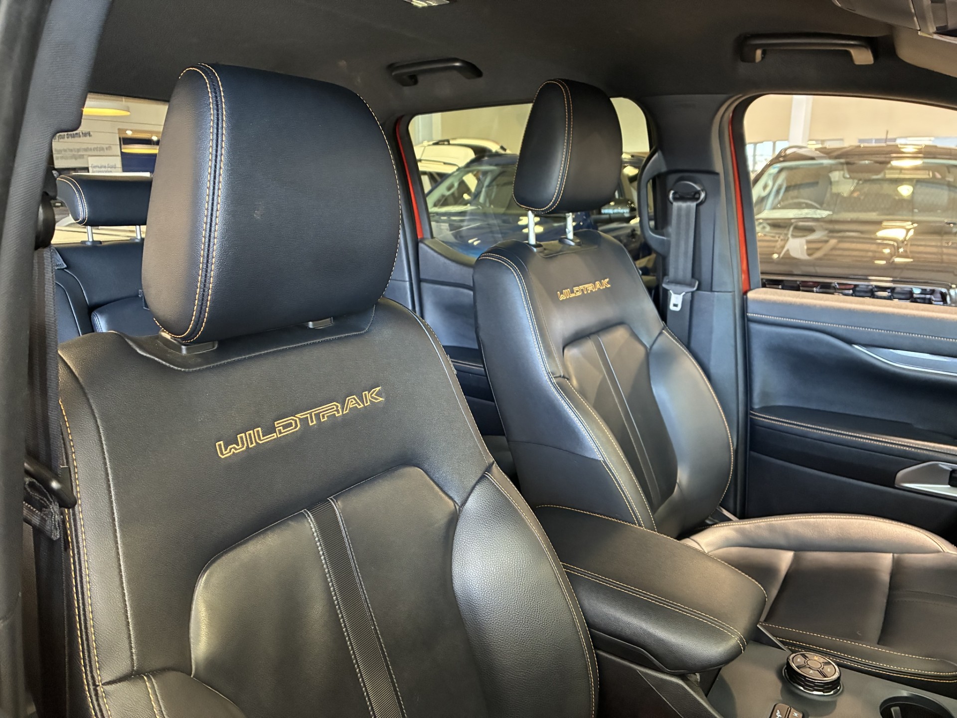 2022 Ford Ranger Wildtrak 3.0 V6 AWD - Image 12