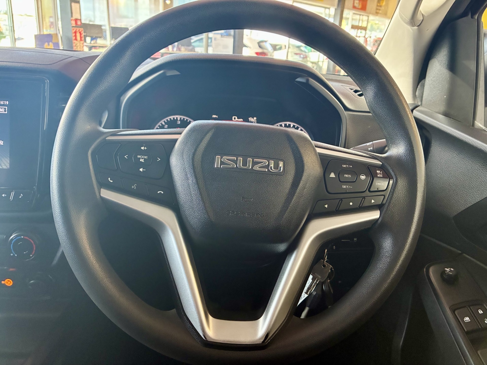 2022 Isuzu D-Max LX 3.0L D/Cab 4WD NZ New - Image 16