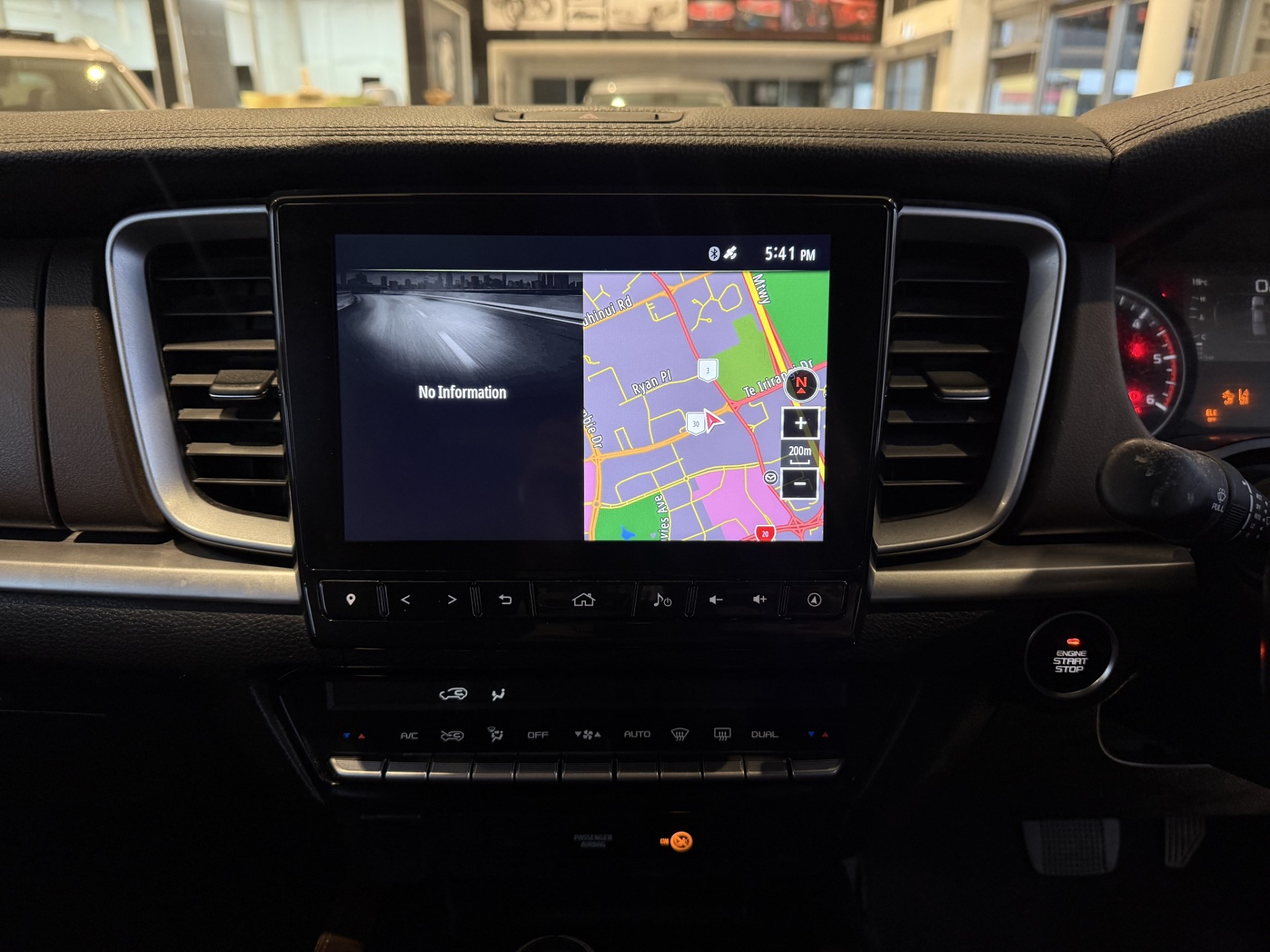 2022 Mazda BT-50 Ltd D/C W/S 3.0Dt - Image 12