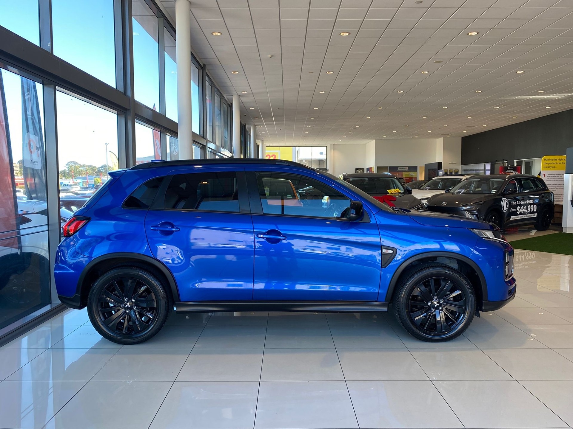 2022 Mitsubishi ASX Blk 2.0P/Cvt - Image 3