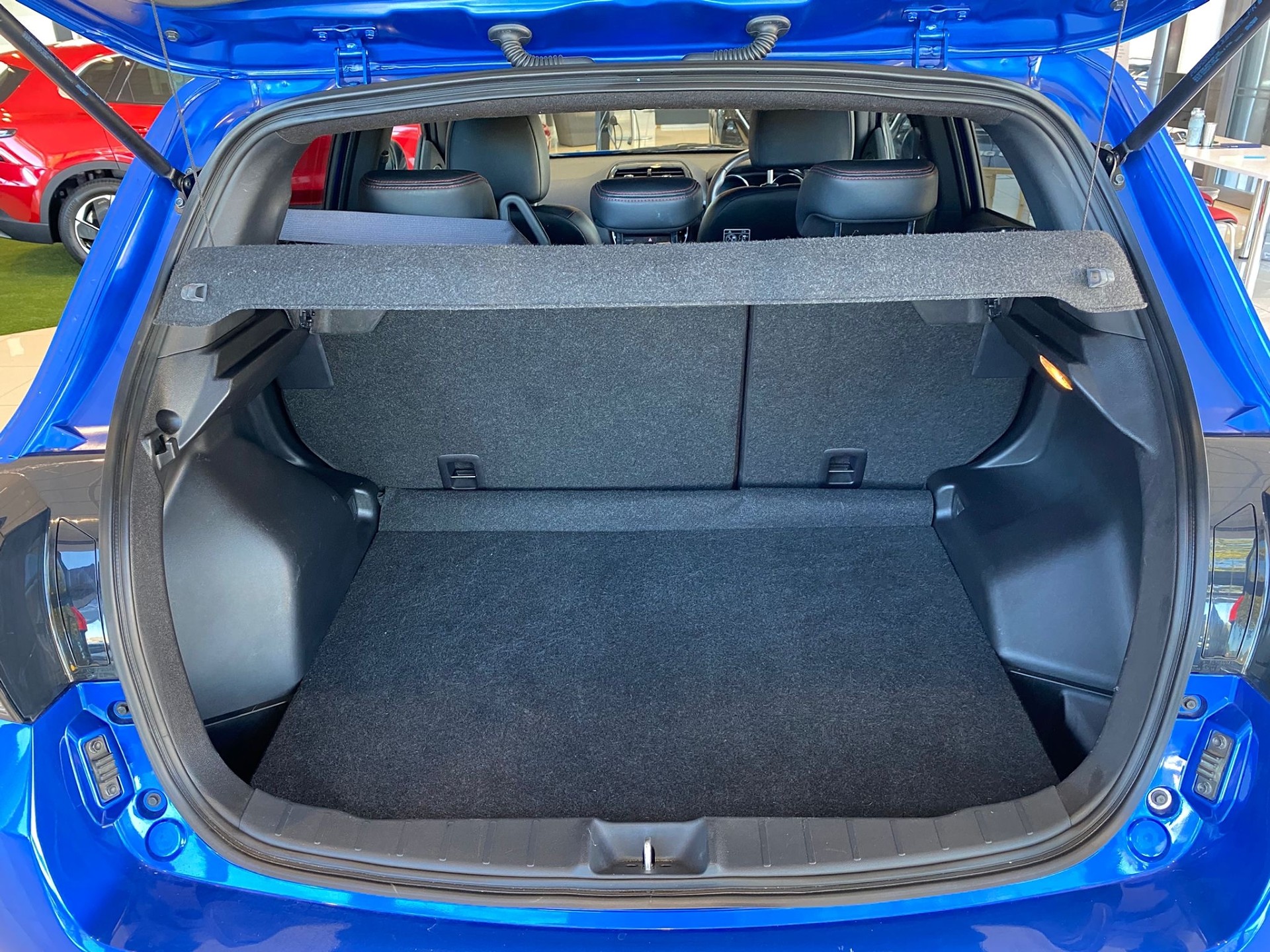 2022 Mitsubishi ASX Blk 2.0P/Cvt - Image 8