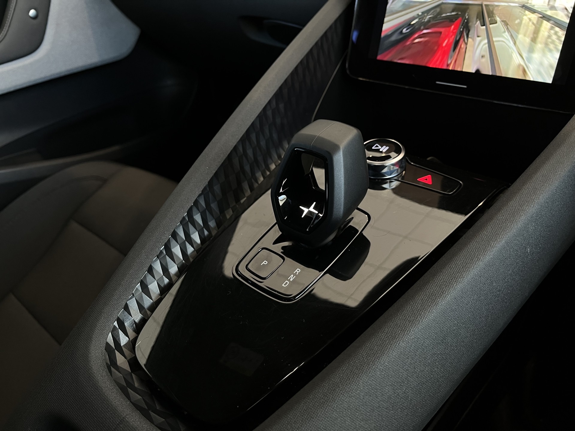 2022 Polestar 2 Srsm 69Kwh/Ev/Fd - Image 18