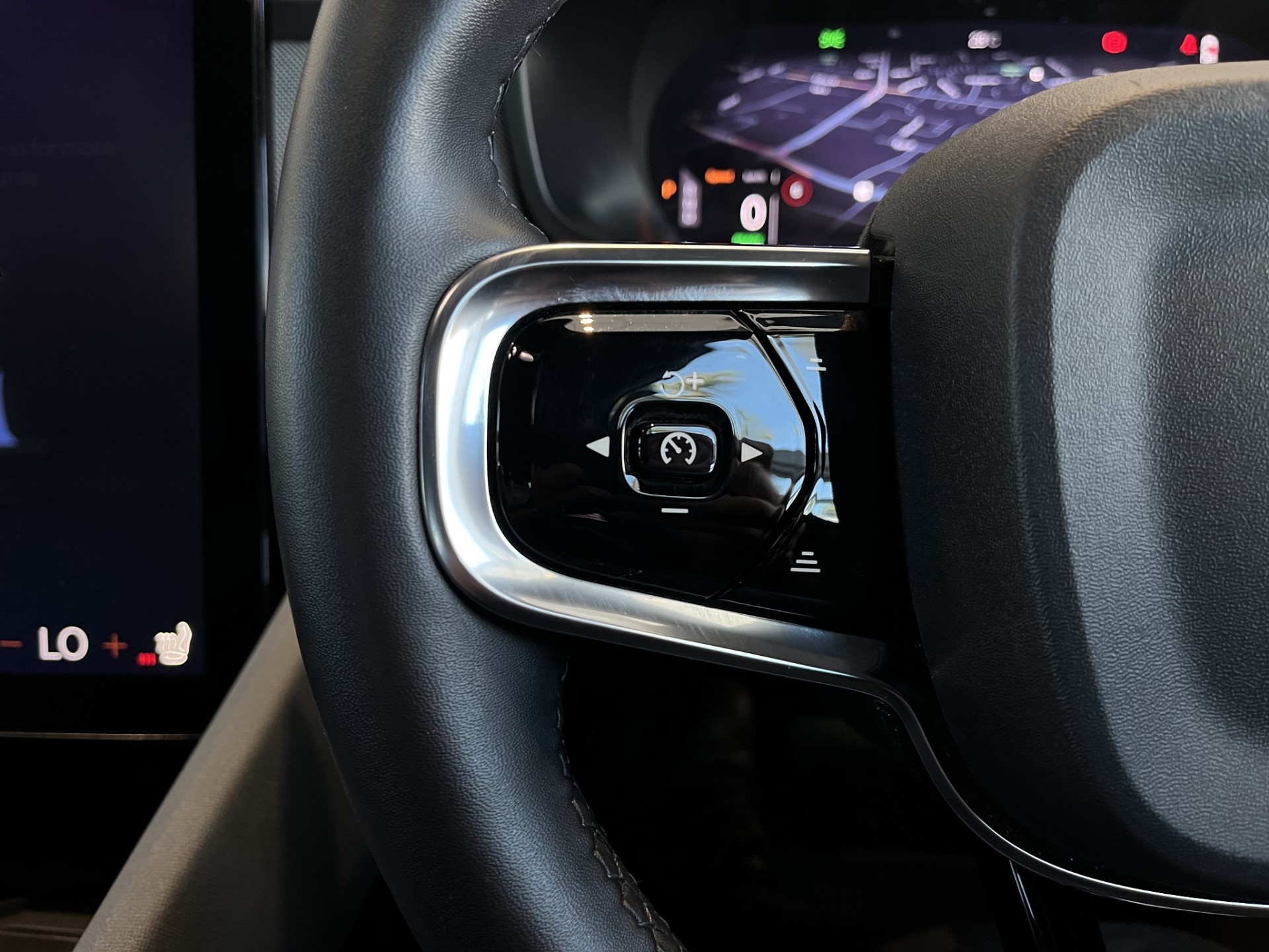 2022 Polestar 2 Srsm 69Kwh/Ev/Fd - Image 14