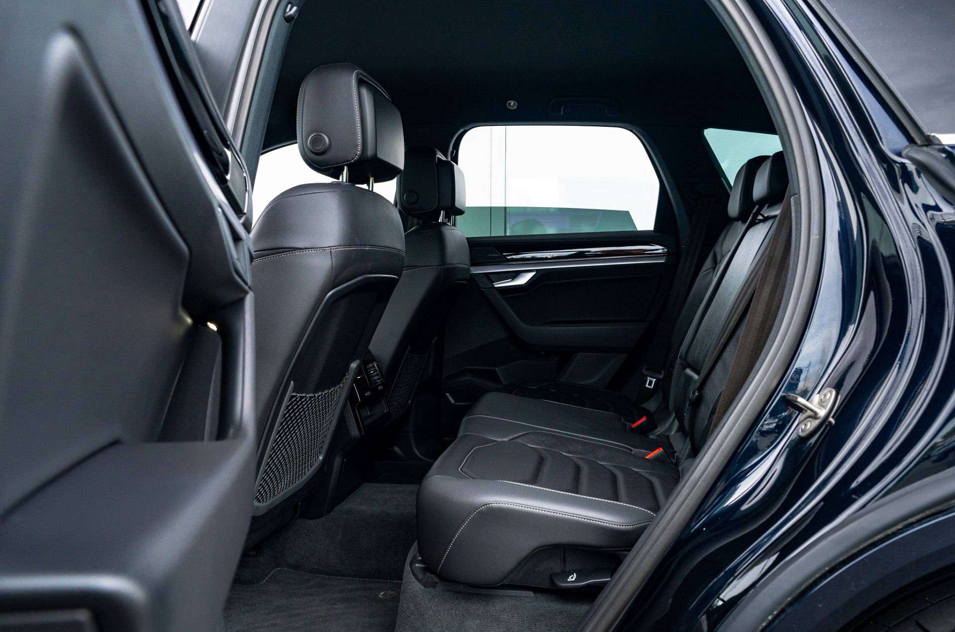 2022 Volkswagen Touareg V6S R-Line 210Kw - Image 16