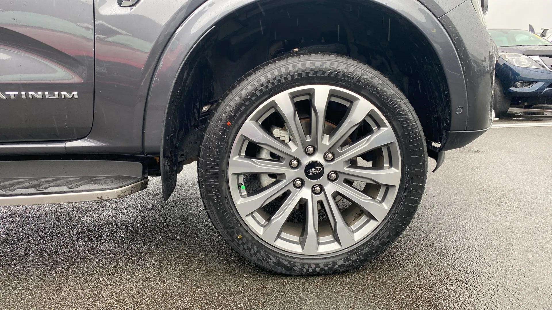 2023 Ford Everest Platinum 3.0D/4Wd - Image 11