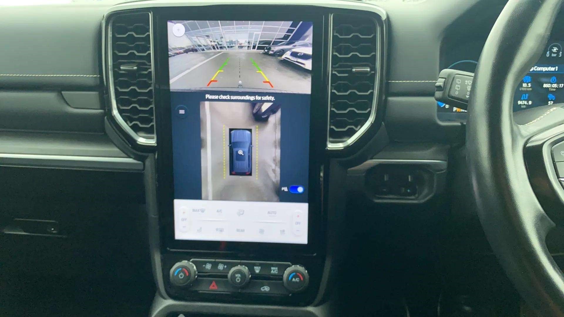 2023 Ford Everest Platinum 3.0D/4Wd - Image 18