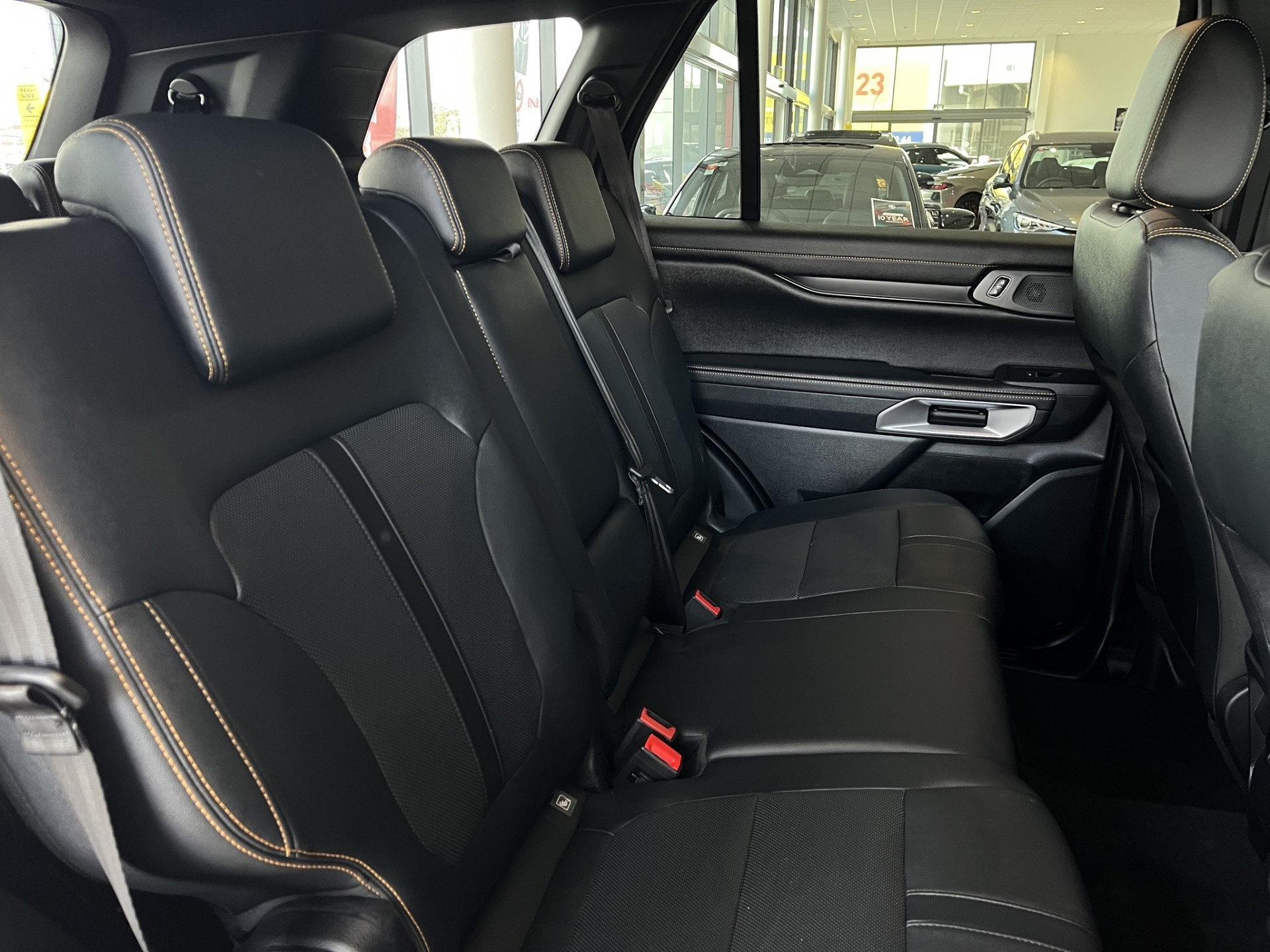 2023 Ford Everest Wildtrak 3.0D/4Wd - Image 11