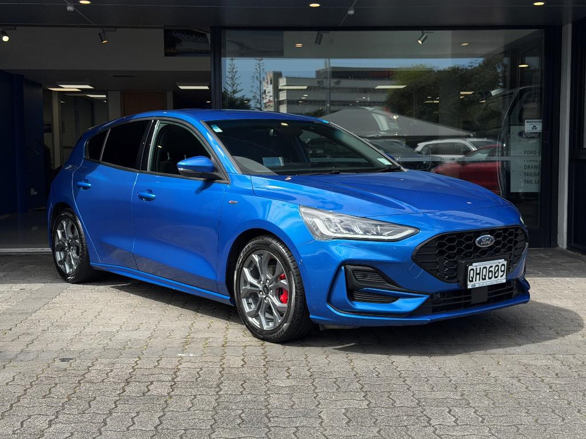 2023 Ford Focus ST-LINE X 1.0PMH - Image 4