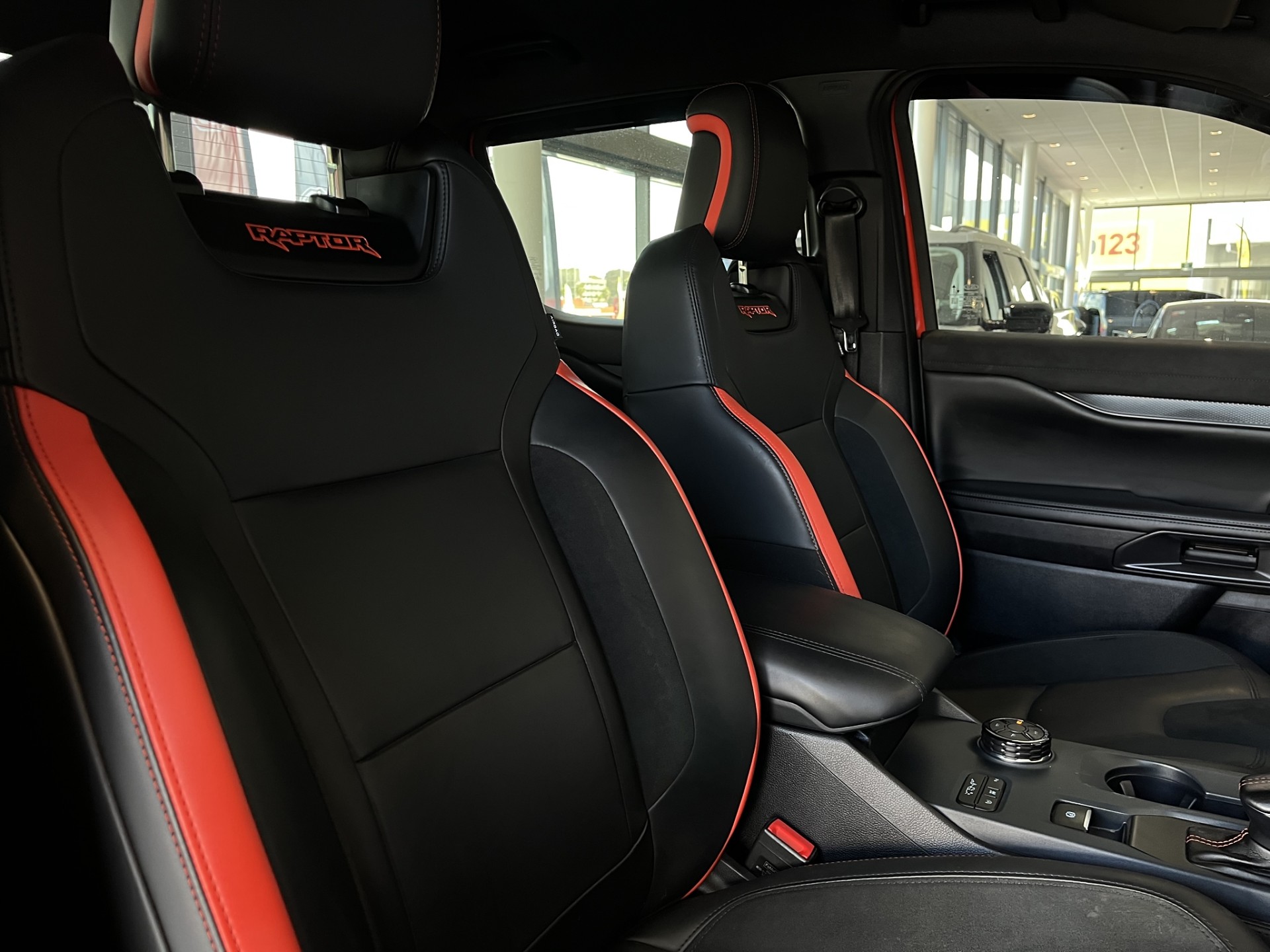 2023 Ford Ranger Raptor 3.0P/4Wd/10At - Image 6