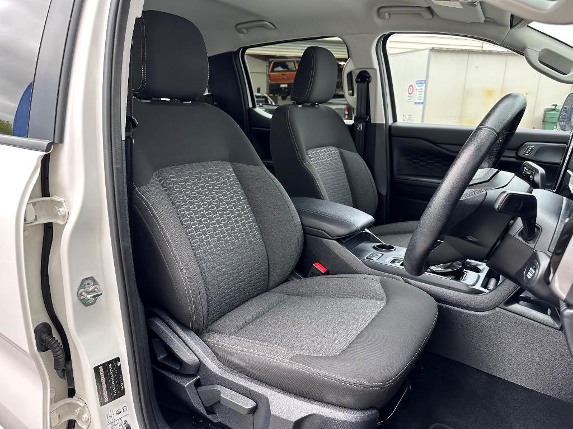 2023 Ford Ranger XLT 4x2 Double Cab - Image 14