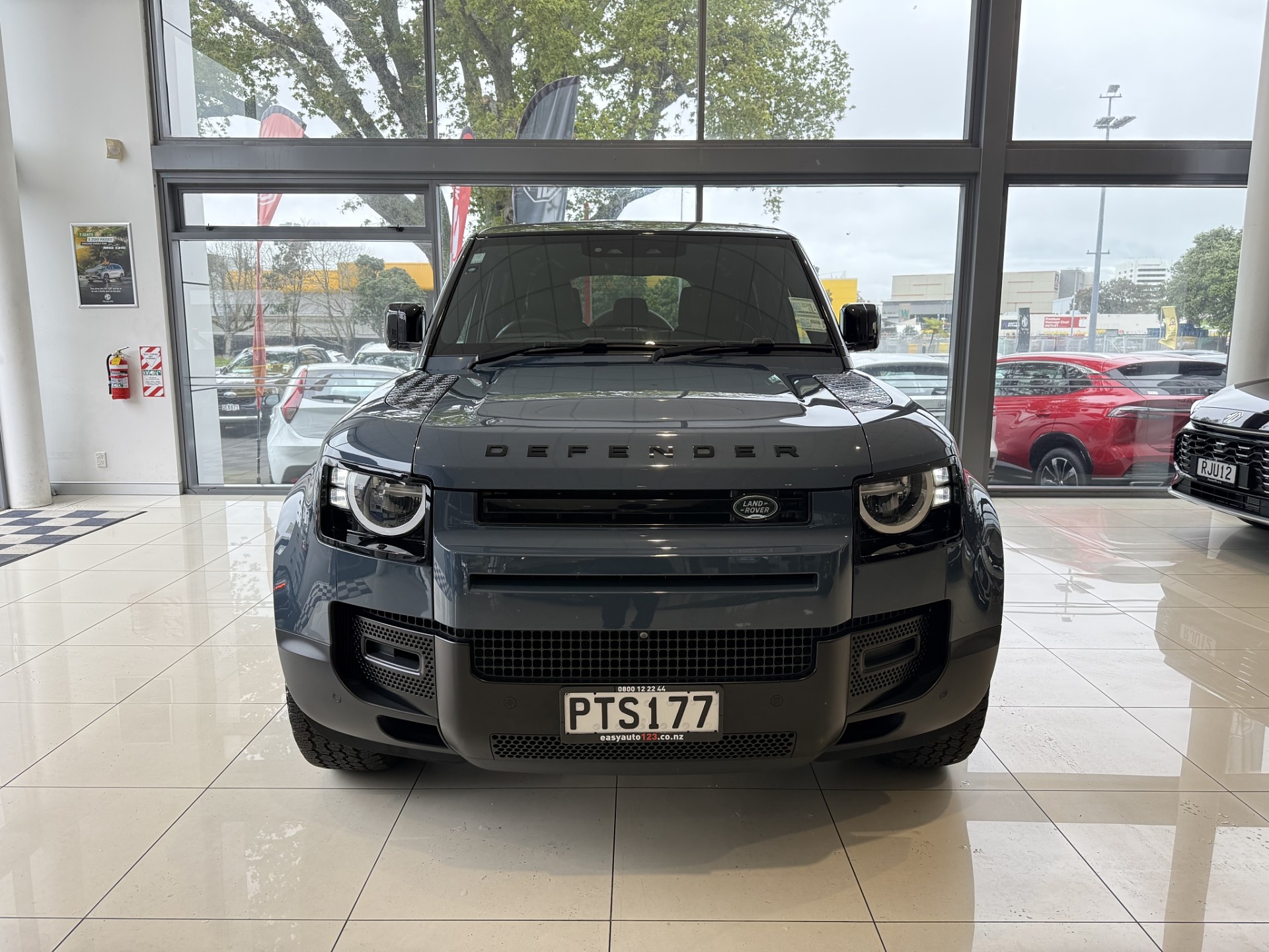 2023 Land Rover Defender 110 D240 S 2.0L DT 4WD - Image 2