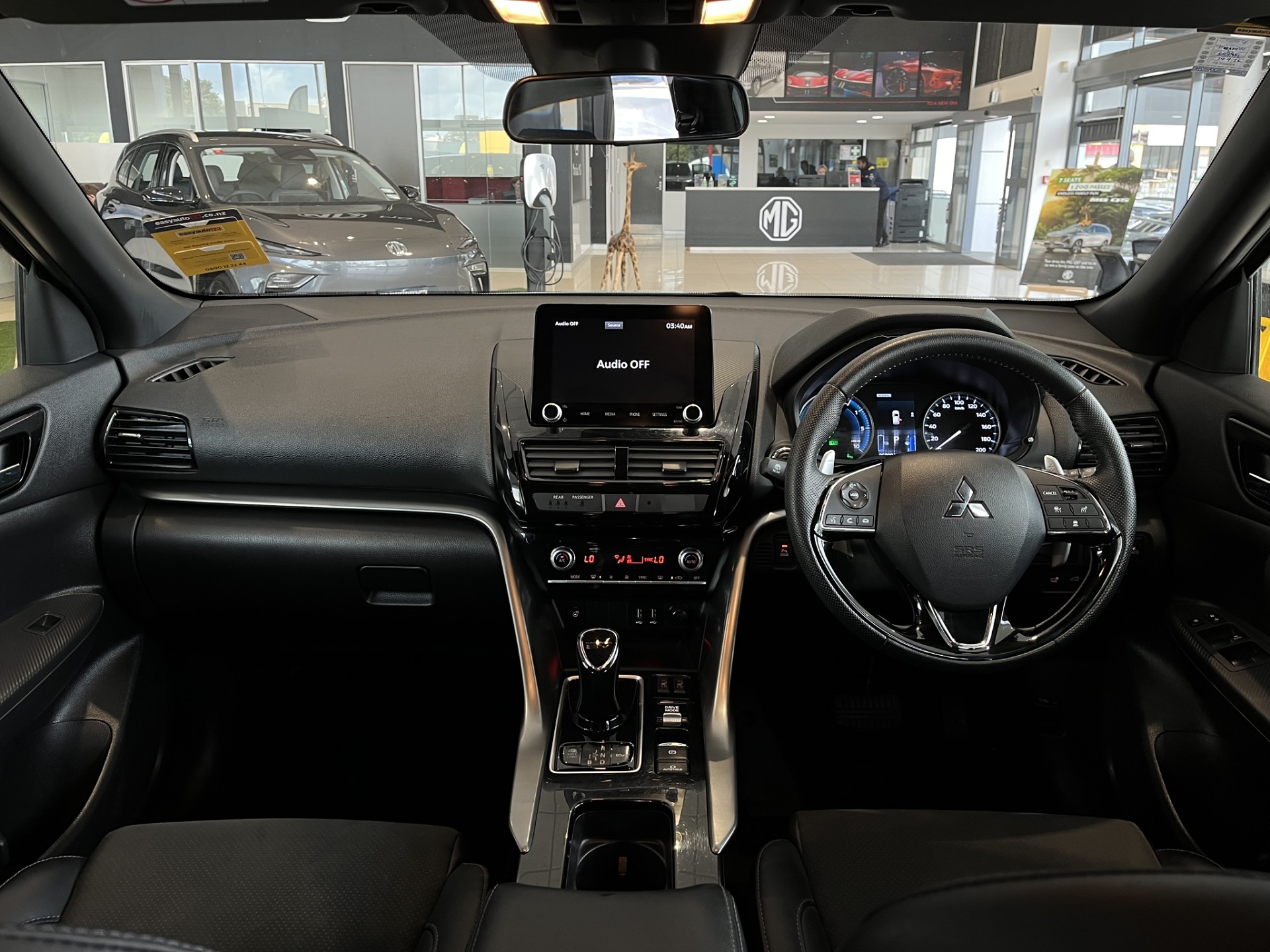 2023 Mitsubishi Eclipse Cross Sport Phev/4Wd/At - Image 11